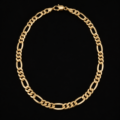 Cadena de oro tejido Cartier de 8 mm en vista completa sobre fondo negro, DP&C Joyas