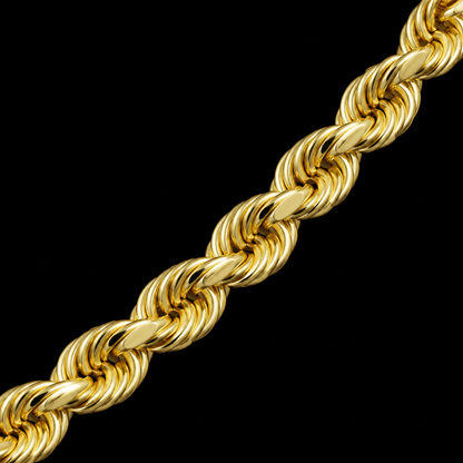 Detalle macro del tejido torsal de la cadena de oro de 5 mm, DP&C Joyas