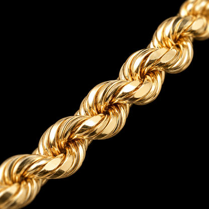 Detalle macro del tejido torsal del pulso de oro de 7 mm, DP&C Joyas